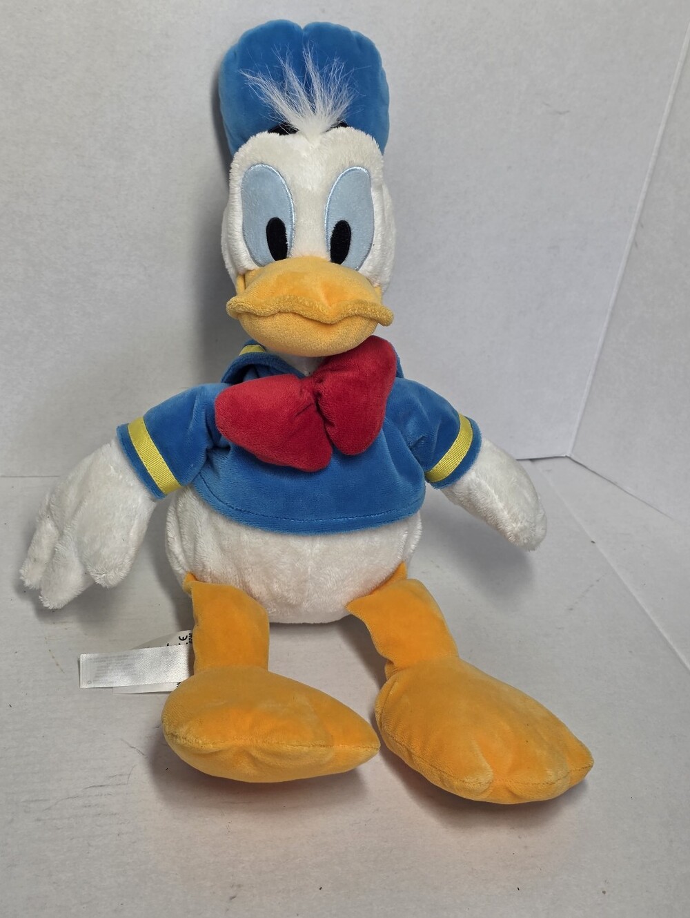Donald Duck Disney Store Authentic Genuine Original 19 Inch Plush